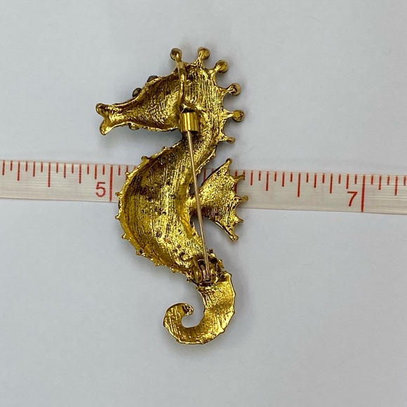 Blue and Gold Seahorse Brooch - Picture 5 of 7